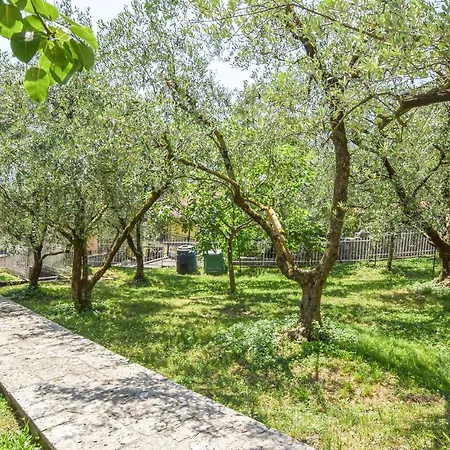 3 Bedroom Amazing In * Riva di Solto