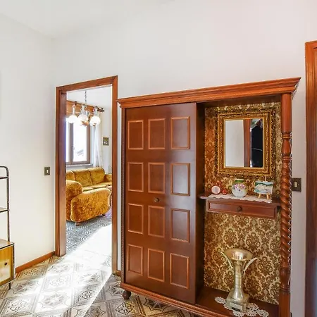 3 Bedroom Amazing In * Riva di Solto
